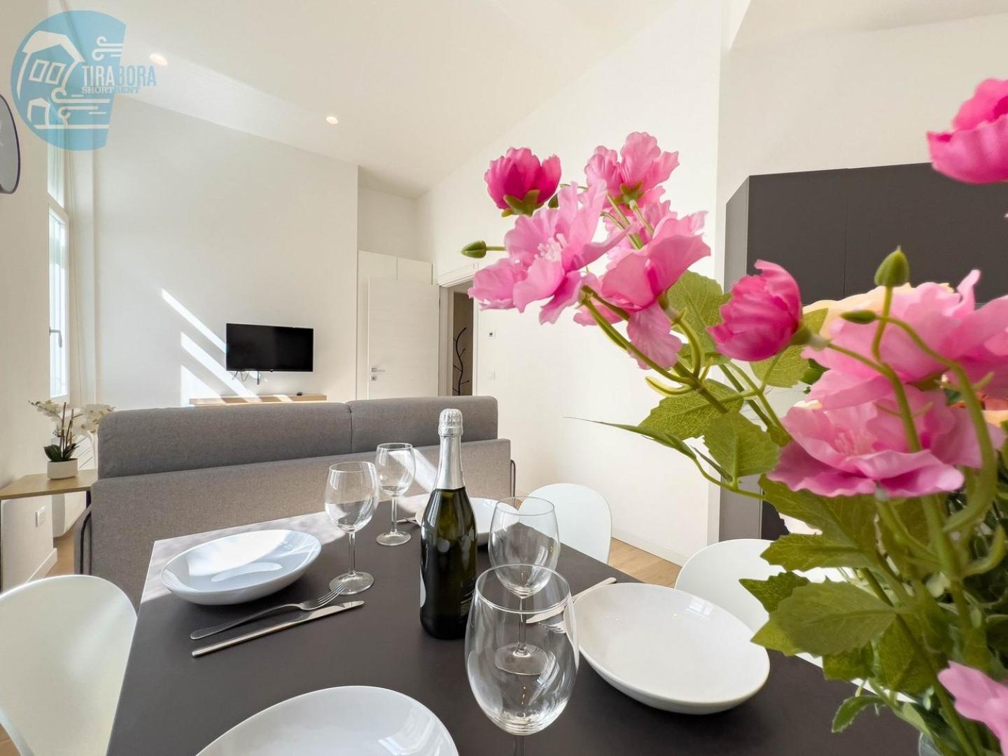 Апартаменты San Lazzaro 232 Tirabora Short Rent Триест Экстерьер фото