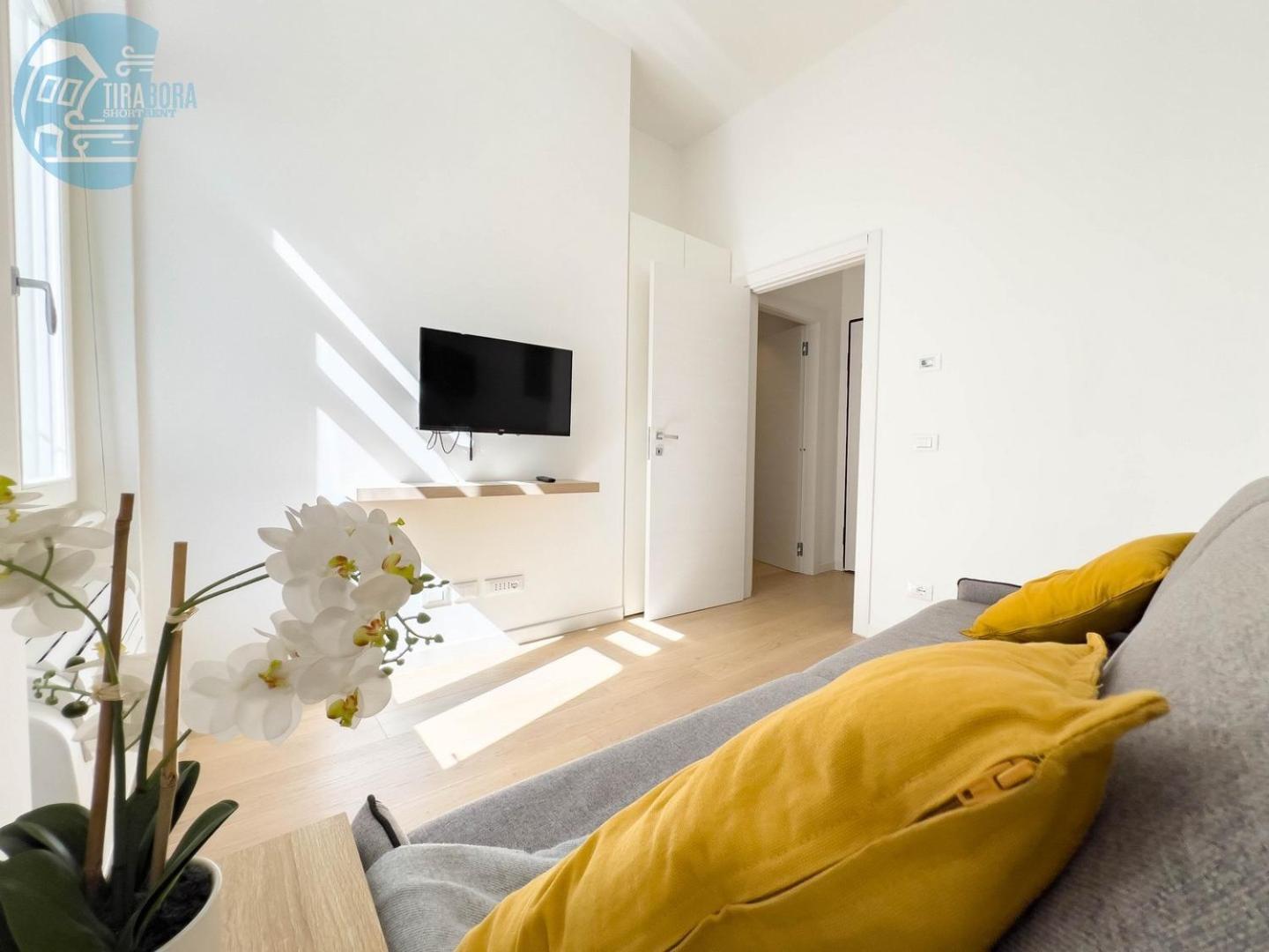 Апартаменты San Lazzaro 232 Tirabora Short Rent Триест Экстерьер фото